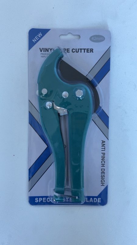 VINYL PIPE CUTTER